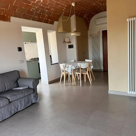 アパート La Casa Di Isola Peccioli